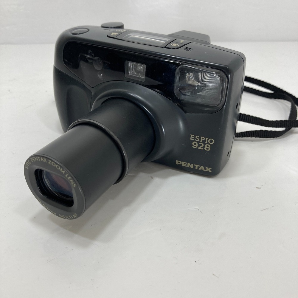 Pentax Espio 928 35mm Point & Shoot Film Camera 38-90mm Zoom Powers On Read